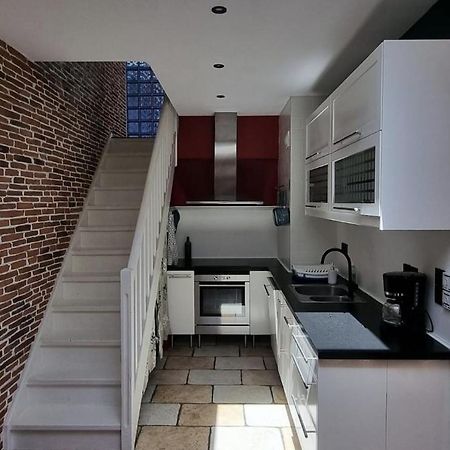 Loft 80M2 En Plein Coeur De La Vieille Ville 3 Etoiles 툴롱 외부 사진