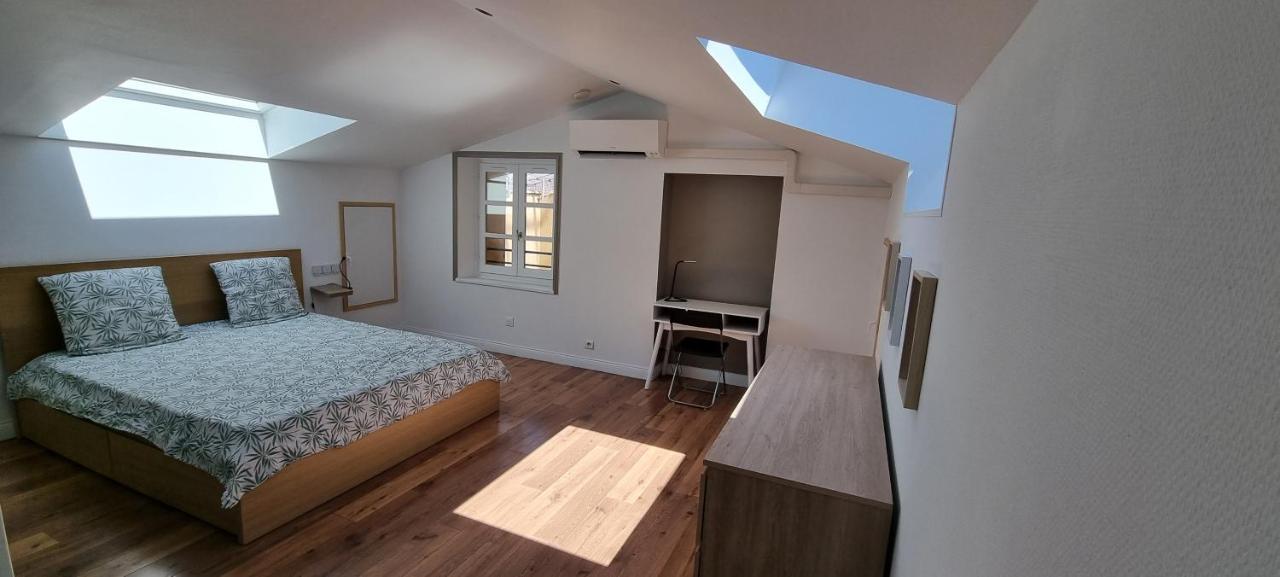 Loft 80M2 En Plein Coeur De La Vieille Ville 3 Etoiles 툴롱 외부 사진
