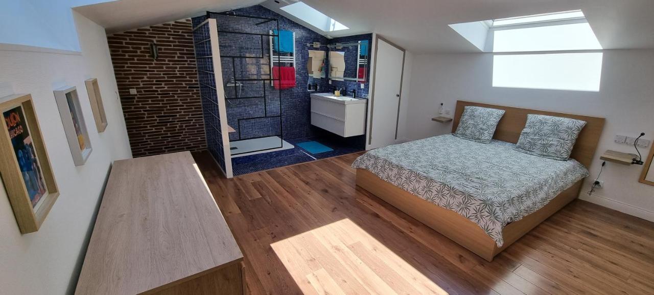 Loft 80M2 En Plein Coeur De La Vieille Ville 3 Etoiles 툴롱 외부 사진