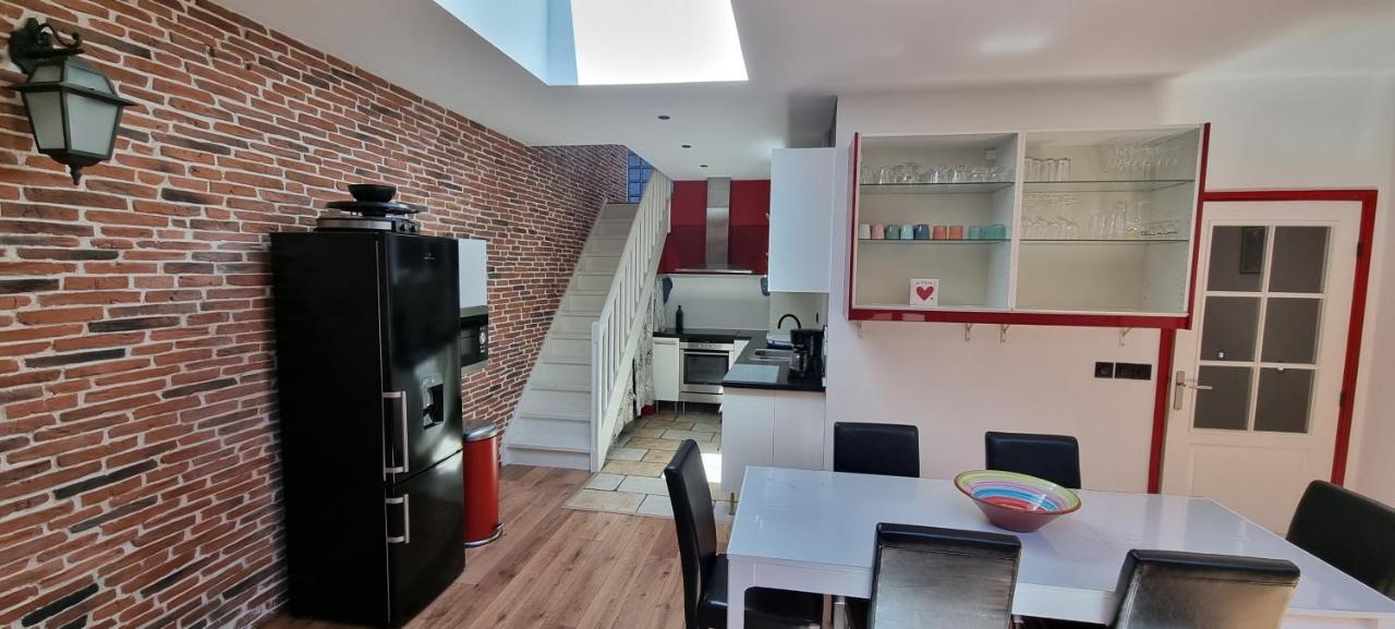 Loft 80M2 En Plein Coeur De La Vieille Ville 3 Etoiles 툴롱 외부 사진