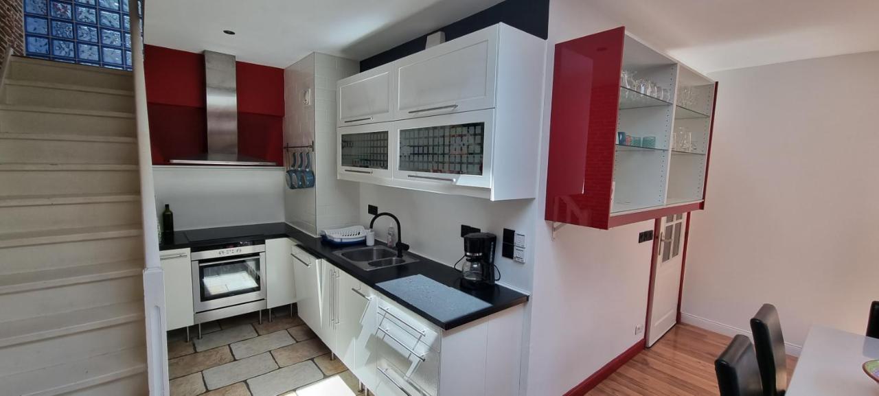 Loft 80M2 En Plein Coeur De La Vieille Ville 3 Etoiles 툴롱 외부 사진