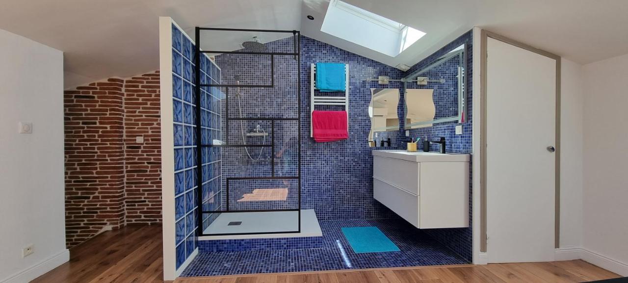 Loft 80M2 En Plein Coeur De La Vieille Ville 3 Etoiles 툴롱 외부 사진